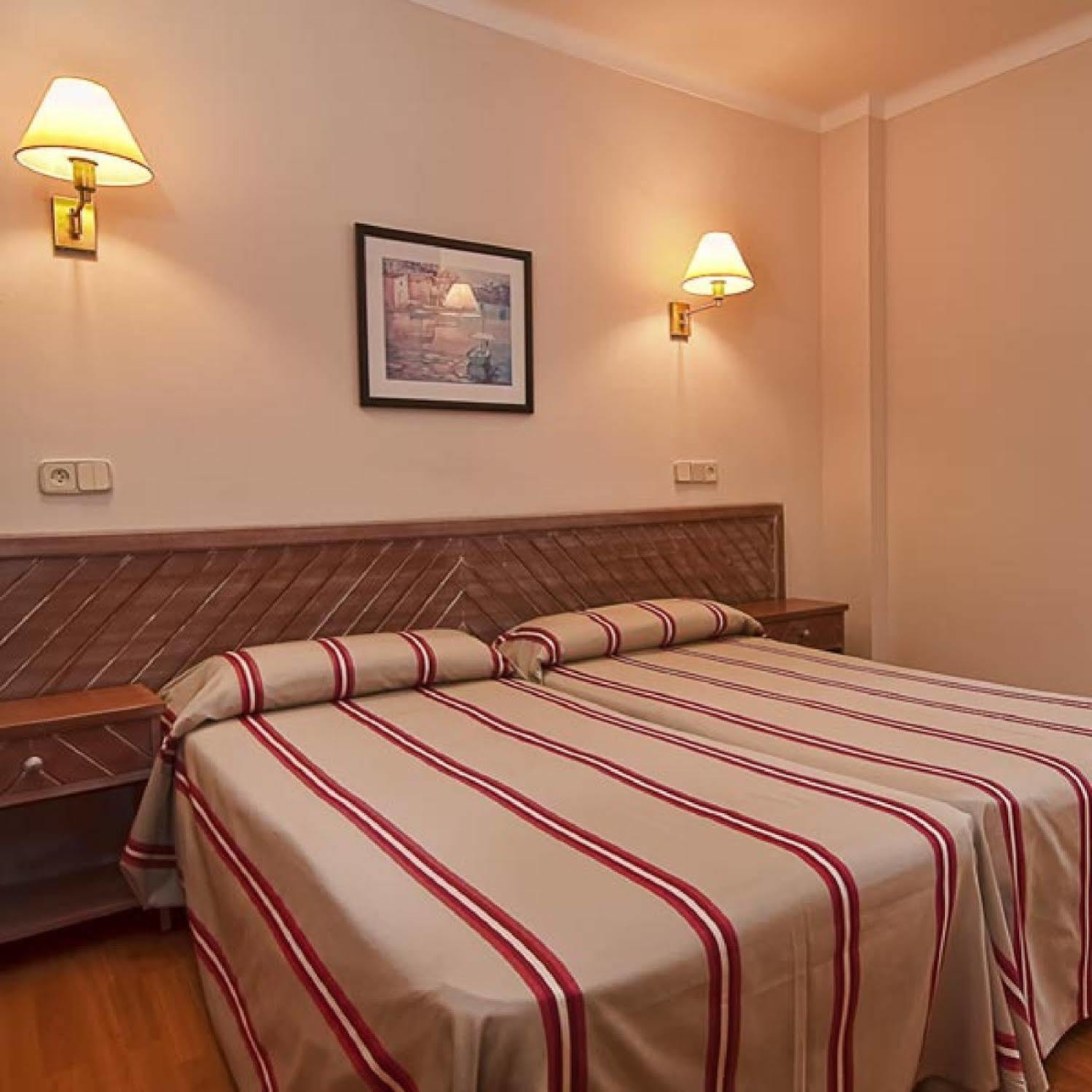 Carlos V Apartament